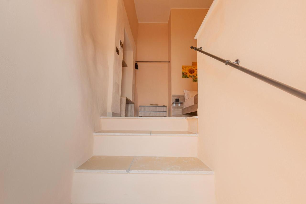 Terrae Rooms Rental Mesagne Buitenkant foto